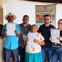 Unveil 8a21a6f614db065bb1ca2c21a5c803aede783f93e5277febbd47f37d9dbae4ca