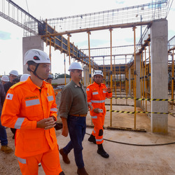 Unveil 8a21a6f614db065bb1ca2c21a5c803aede783f93e5277febbd47f37d9dbae4ca