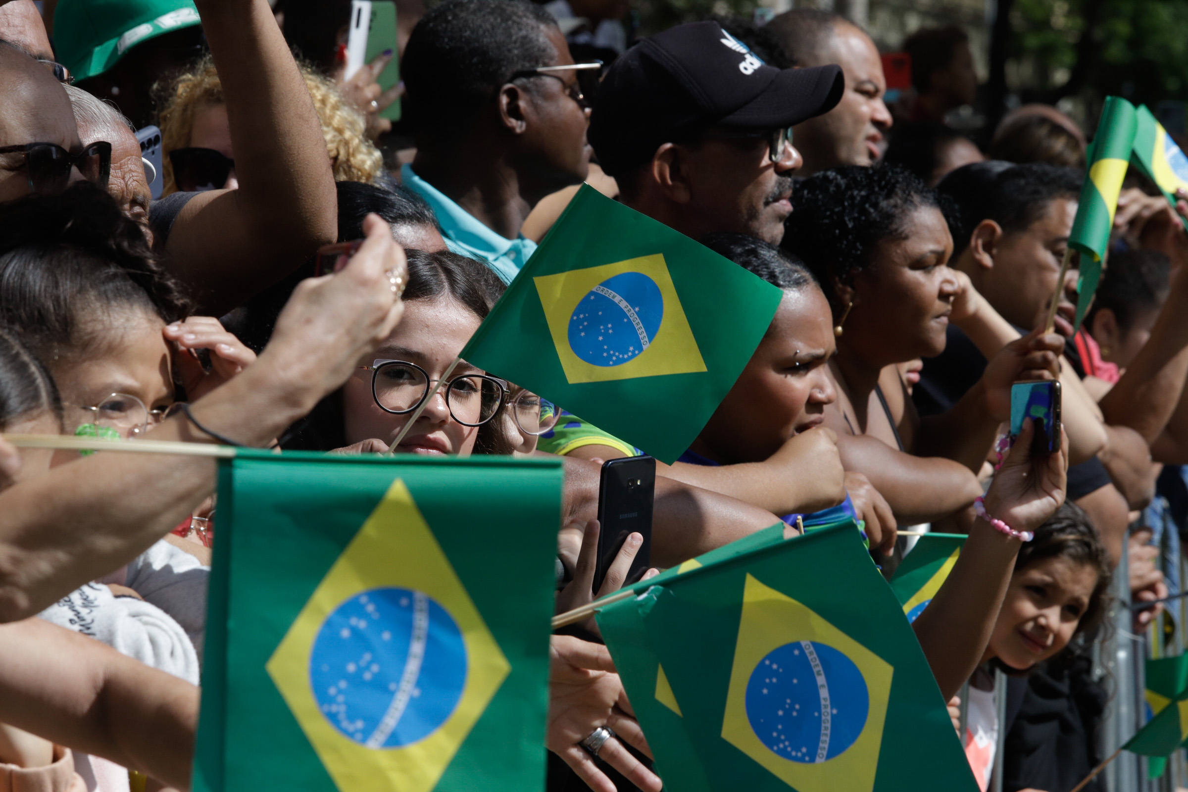 Agência Minas Gerais Governador Em Exercício Acompanha Desfile De 7 De Setembro 