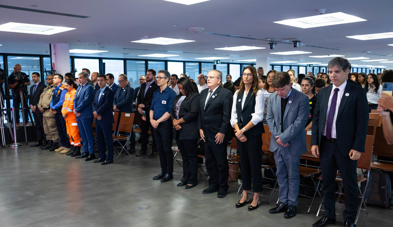 Unveil 8a21a6f614db065bb1ca2c21a5c803aede783f93e5277febbd47f37d9dbae4ca