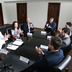 miniatura da galeria