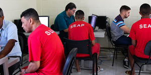 Unveil 8a21a6f614db065bb1ca2c21a5c803aede783f93e5277febbd47f37d9dbae4ca