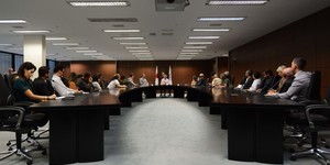 Unveil 8a21a6f614db065bb1ca2c21a5c803aede783f93e5277febbd47f37d9dbae4ca