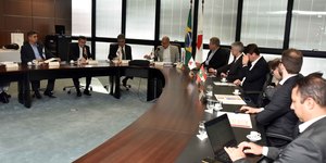 Unveil 8a21a6f614db065bb1ca2c21a5c803aede783f93e5277febbd47f37d9dbae4ca