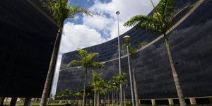 Unveil 8a21a6f614db065bb1ca2c21a5c803aede783f93e5277febbd47f37d9dbae4ca