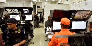 Unveil 8a21a6f614db065bb1ca2c21a5c803aede783f93e5277febbd47f37d9dbae4ca