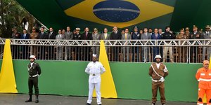 Unveil 8a21a6f614db065bb1ca2c21a5c803aede783f93e5277febbd47f37d9dbae4ca