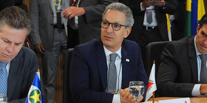 Unveil 8a21a6f614db065bb1ca2c21a5c803aede783f93e5277febbd47f37d9dbae4ca