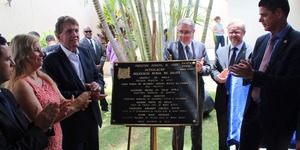 Unveil 8a21a6f614db065bb1ca2c21a5c803aede783f93e5277febbd47f37d9dbae4ca