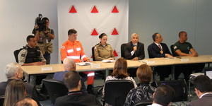 Unveil 8a21a6f614db065bb1ca2c21a5c803aede783f93e5277febbd47f37d9dbae4ca