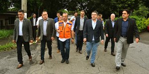 Unveil 8a21a6f614db065bb1ca2c21a5c803aede783f93e5277febbd47f37d9dbae4ca