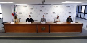 Unveil 8a21a6f614db065bb1ca2c21a5c803aede783f93e5277febbd47f37d9dbae4ca