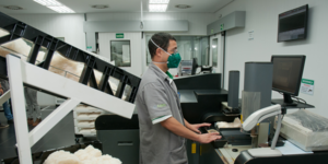 Unveil 8a21a6f614db065bb1ca2c21a5c803aede783f93e5277febbd47f37d9dbae4ca