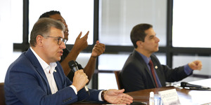 Unveil 8a21a6f614db065bb1ca2c21a5c803aede783f93e5277febbd47f37d9dbae4ca