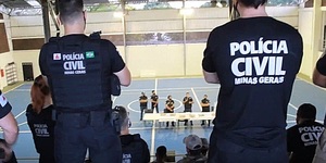 Unveil 8a21a6f614db065bb1ca2c21a5c803aede783f93e5277febbd47f37d9dbae4ca