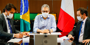 Unveil 8a21a6f614db065bb1ca2c21a5c803aede783f93e5277febbd47f37d9dbae4ca