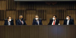 Unveil 8a21a6f614db065bb1ca2c21a5c803aede783f93e5277febbd47f37d9dbae4ca