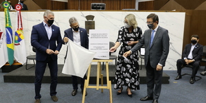 Unveil 8a21a6f614db065bb1ca2c21a5c803aede783f93e5277febbd47f37d9dbae4ca