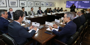 Unveil 8a21a6f614db065bb1ca2c21a5c803aede783f93e5277febbd47f37d9dbae4ca