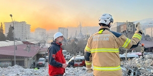 Unveil 8a21a6f614db065bb1ca2c21a5c803aede783f93e5277febbd47f37d9dbae4ca