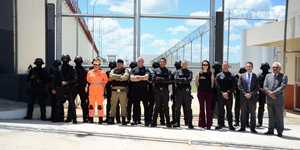 Unveil 8a21a6f614db065bb1ca2c21a5c803aede783f93e5277febbd47f37d9dbae4ca