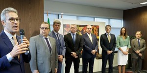 Unveil 8a21a6f614db065bb1ca2c21a5c803aede783f93e5277febbd47f37d9dbae4ca