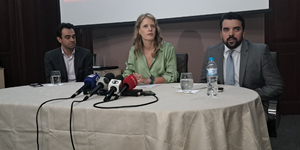 Unveil 8a21a6f614db065bb1ca2c21a5c803aede783f93e5277febbd47f37d9dbae4ca