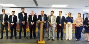 Unveil 8a21a6f614db065bb1ca2c21a5c803aede783f93e5277febbd47f37d9dbae4ca