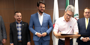 Unveil 8a21a6f614db065bb1ca2c21a5c803aede783f93e5277febbd47f37d9dbae4ca