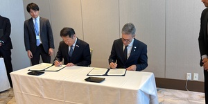 Unveil 8a21a6f614db065bb1ca2c21a5c803aede783f93e5277febbd47f37d9dbae4ca