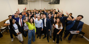 Unveil 8a21a6f614db065bb1ca2c21a5c803aede783f93e5277febbd47f37d9dbae4ca