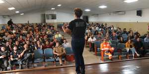 Unveil 8a21a6f614db065bb1ca2c21a5c803aede783f93e5277febbd47f37d9dbae4ca