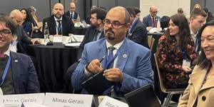 Unveil 8a21a6f614db065bb1ca2c21a5c803aede783f93e5277febbd47f37d9dbae4ca