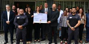 Unveil 8a21a6f614db065bb1ca2c21a5c803aede783f93e5277febbd47f37d9dbae4ca