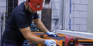 Unveil 8a21a6f614db065bb1ca2c21a5c803aede783f93e5277febbd47f37d9dbae4ca