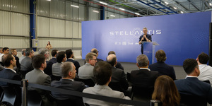 Unveil 8a21a6f614db065bb1ca2c21a5c803aede783f93e5277febbd47f37d9dbae4ca