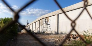 Unveil 8a21a6f614db065bb1ca2c21a5c803aede783f93e5277febbd47f37d9dbae4ca