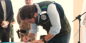 Unveil 8a21a6f614db065bb1ca2c21a5c803aede783f93e5277febbd47f37d9dbae4ca