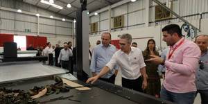 Unveil 8a21a6f614db065bb1ca2c21a5c803aede783f93e5277febbd47f37d9dbae4ca