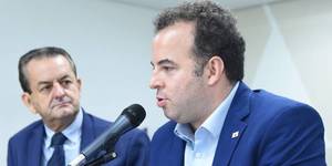 Unveil 8a21a6f614db065bb1ca2c21a5c803aede783f93e5277febbd47f37d9dbae4ca