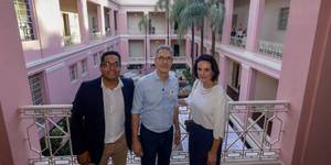 Unveil 8a21a6f614db065bb1ca2c21a5c803aede783f93e5277febbd47f37d9dbae4ca