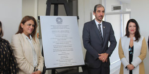 Unveil 8a21a6f614db065bb1ca2c21a5c803aede783f93e5277febbd47f37d9dbae4ca