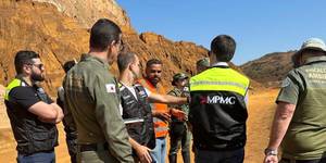 Unveil 8a21a6f614db065bb1ca2c21a5c803aede783f93e5277febbd47f37d9dbae4ca