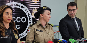 Unveil 8a21a6f614db065bb1ca2c21a5c803aede783f93e5277febbd47f37d9dbae4ca