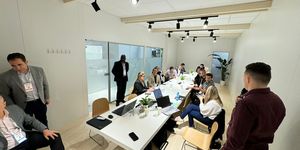 Unveil 8a21a6f614db065bb1ca2c21a5c803aede783f93e5277febbd47f37d9dbae4ca