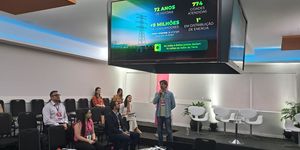 Unveil 8a21a6f614db065bb1ca2c21a5c803aede783f93e5277febbd47f37d9dbae4ca