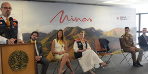 Unveil 8a21a6f614db065bb1ca2c21a5c803aede783f93e5277febbd47f37d9dbae4ca