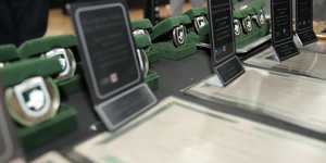 Unveil 8a21a6f614db065bb1ca2c21a5c803aede783f93e5277febbd47f37d9dbae4ca