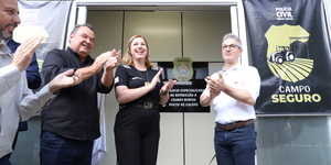 Unveil 8a21a6f614db065bb1ca2c21a5c803aede783f93e5277febbd47f37d9dbae4ca