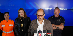 Unveil 8a21a6f614db065bb1ca2c21a5c803aede783f93e5277febbd47f37d9dbae4ca